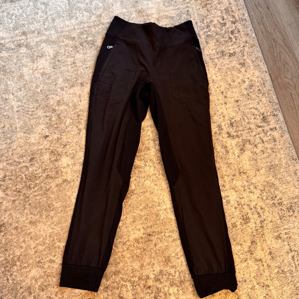 Athleta Jogger‎ Pants Black Small Activewear Travel Commute Zipper Pockets